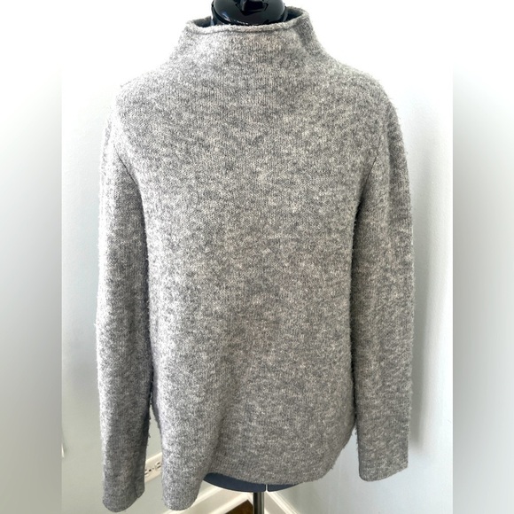 Lole Sz Large Oversized Gray Mock Wool blend neck sweater - Picture 1 of 16